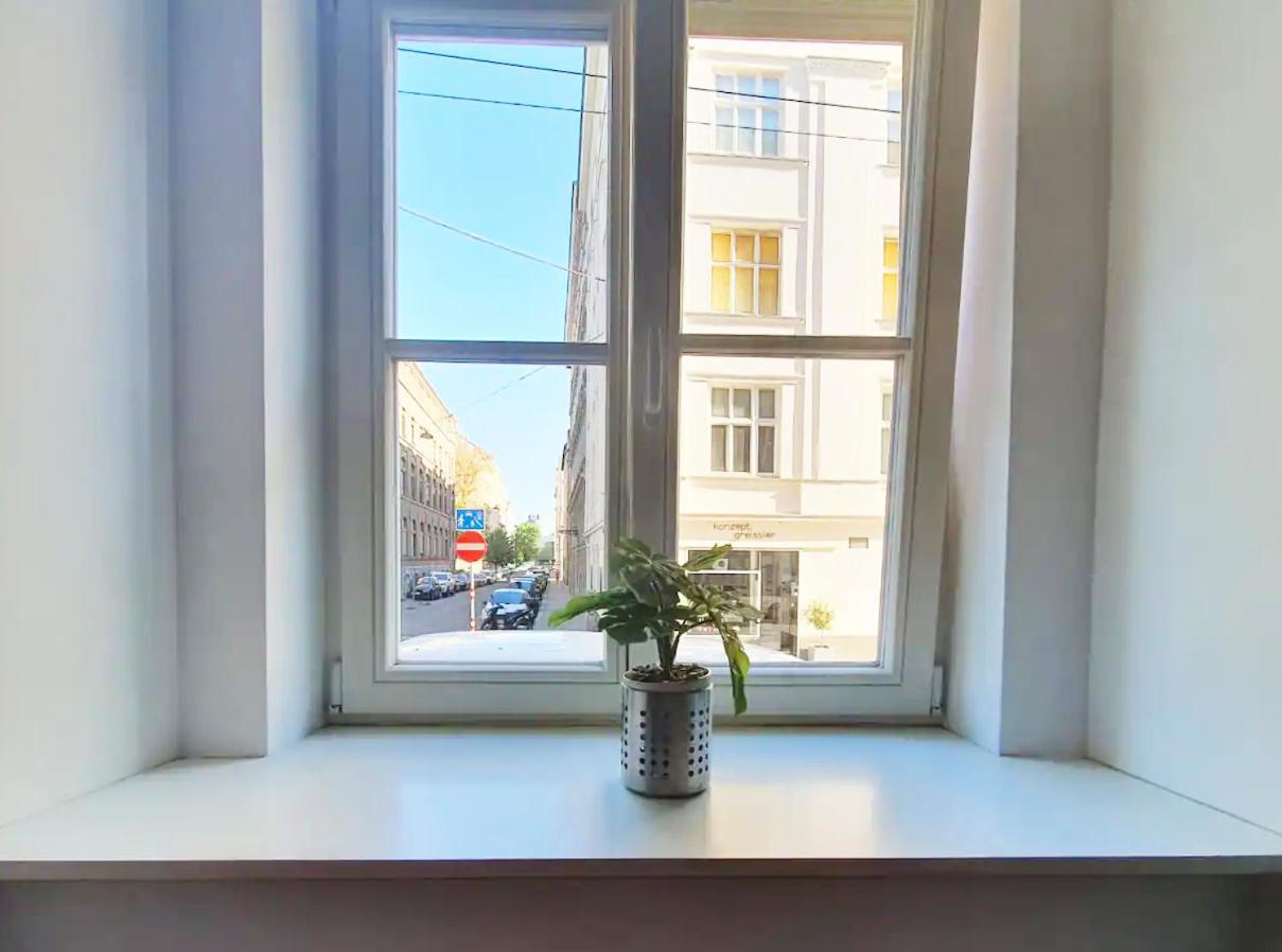 Lovely Modern Historical 1-bedroom * Wien